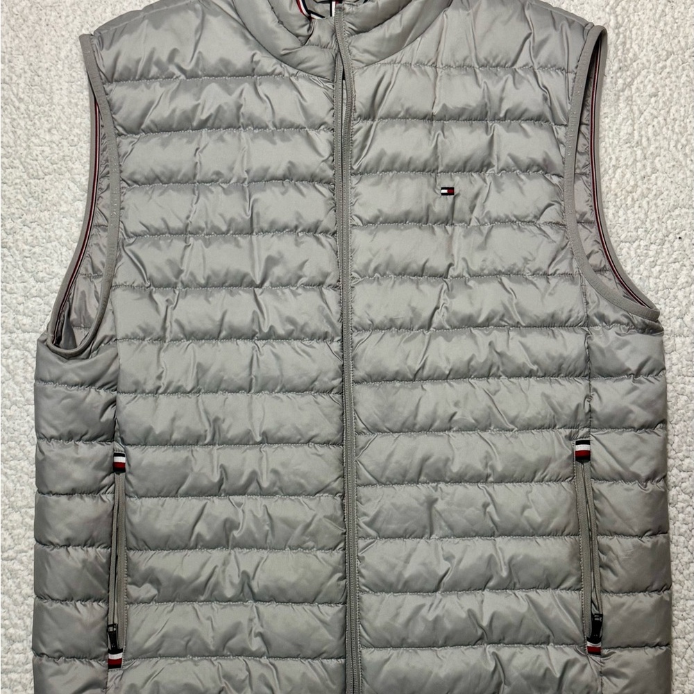 New Tommy Hilfiger Light Gray Men's Quilted Vest